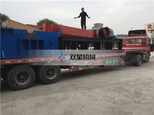 皓星<a href='http://www.jlysxjy.com/' target='_blank'><span>金屬粉碎機</span></a>發(fā)貨出廠