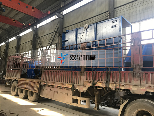 皓星<a href='http://www.jlysxjy.com/1/55.html' target='_blank'><span>斷橋鋁粉碎機(jī)</span></a>設(shè)備發(fā)貨現(xiàn)場(chǎng)