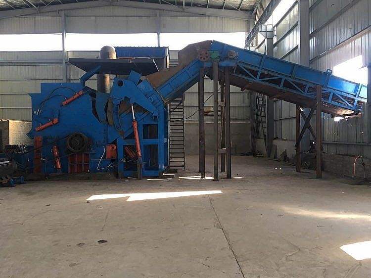 金屬破碎機(jī)生產(chǎn)線現(xiàn)場(chǎng)實(shí)拍