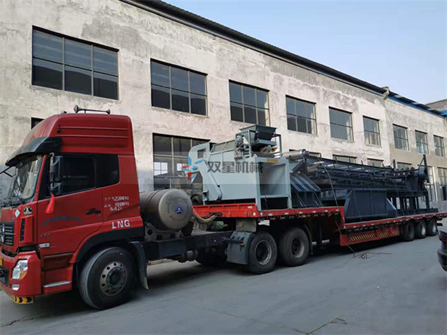 金屬粉碎機(jī)發(fā)貨現(xiàn)場(chǎng)