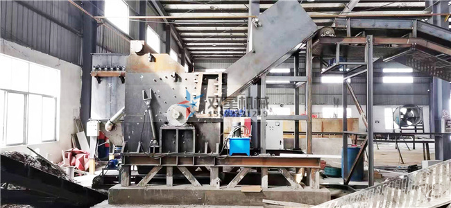 報(bào)廢汽車(chē)用的廢鋼破碎機(jī)多少錢(qián)一套?用什么型號(hào)? 報(bào)廢汽車(chē)用的廢鋼破碎機(jī)多少錢(qián)一套?用什么型號(hào)?