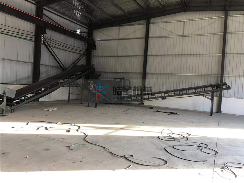 金屬粉碎機(jī)生產(chǎn)線